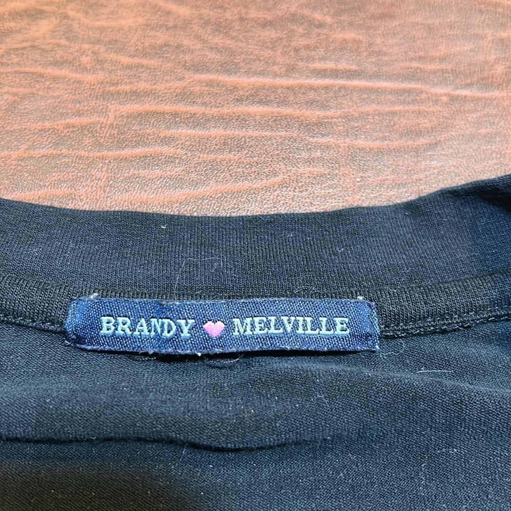 BRANDY MELVILLE Black Crop Tee Size S/M - Picture 7 of 8
